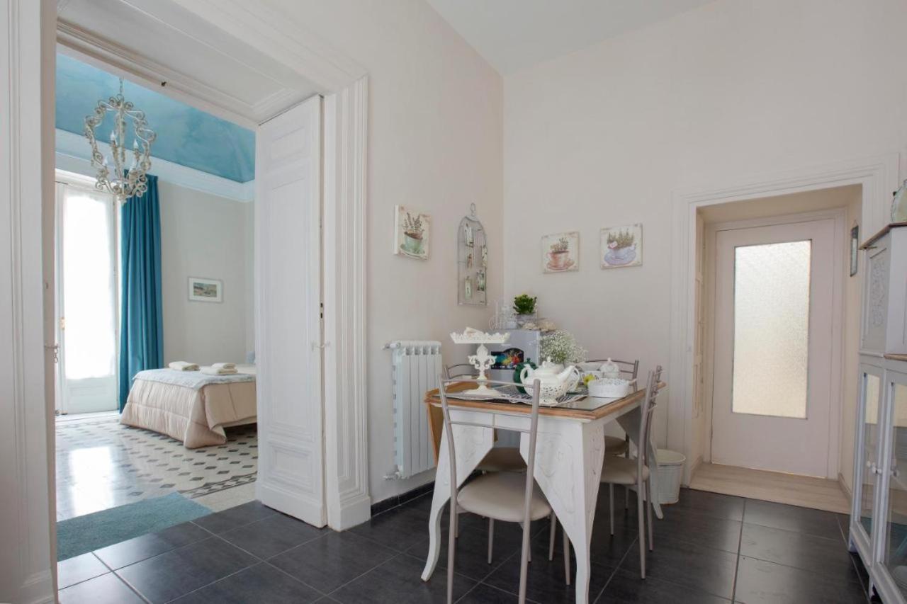 Dimora Donn'Alba Apartment Naples Exterior photo